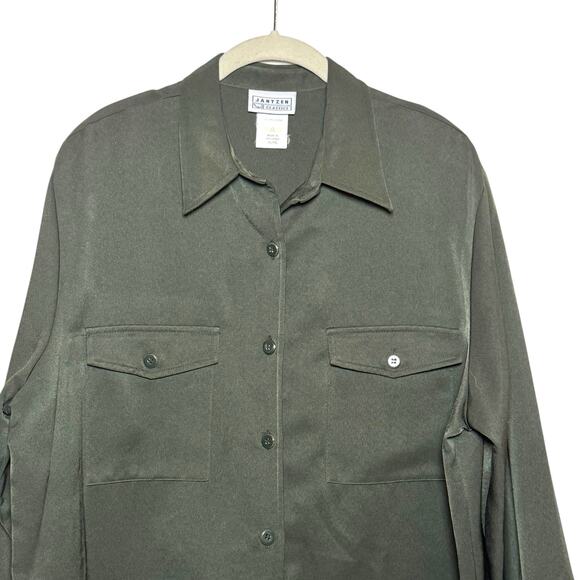 Vintage Jantzen Classics Army Green Size XL Button Down Shirt with Shoulder Pads - Picture 2 of 5